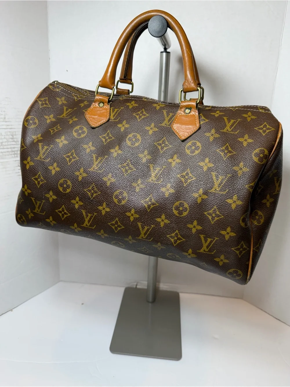 RARE vintage Louis Vuitton speedy handbag collectible made in USA